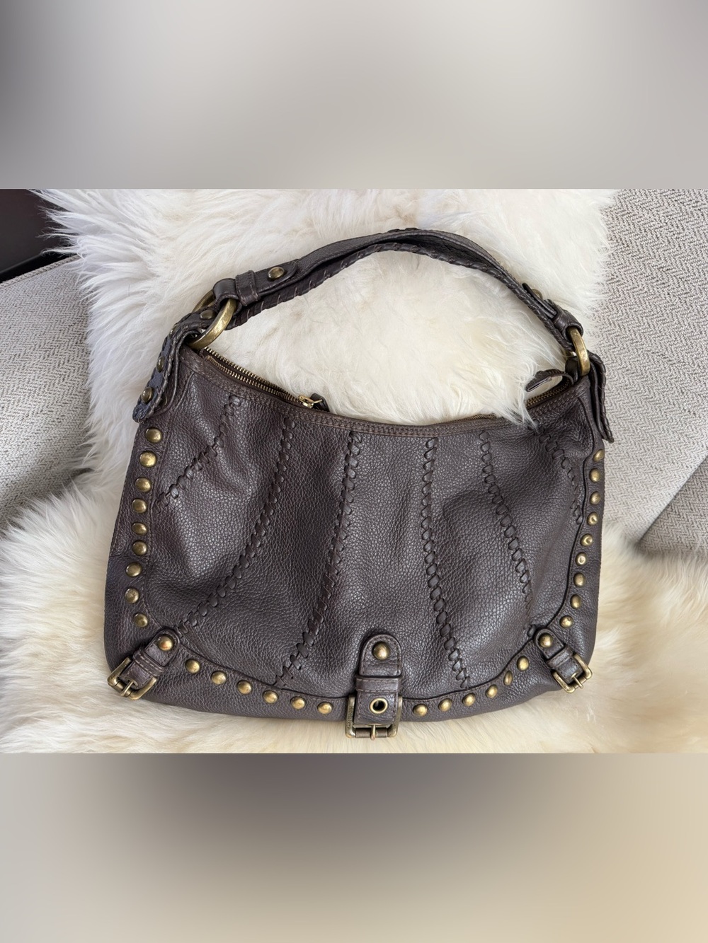 🍒ISABELLA FIORE Chocolate Brown Leather Audra Studded Shoulder Bag🍒*AUTHENTIC*